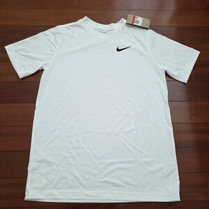 Nike Men's Classic White Tee
